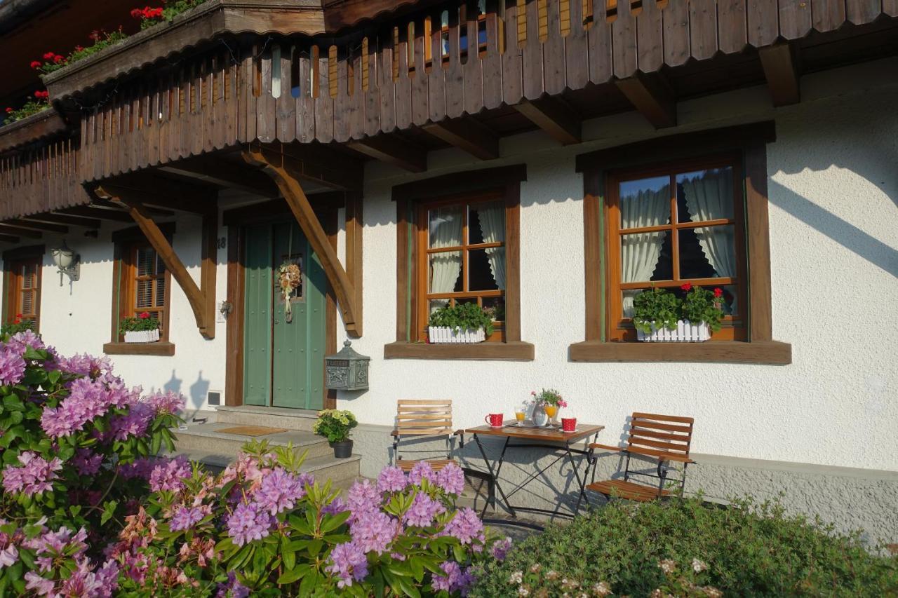Hollhouse - Bed & Breakfast ヒンターツァルテン エクステリア 写真